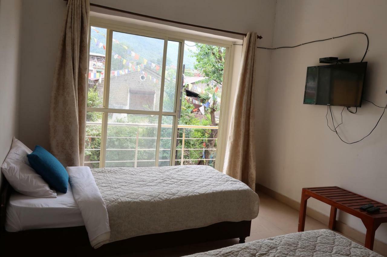 Zhim Zhim Guest House Bīr Екстериор снимка